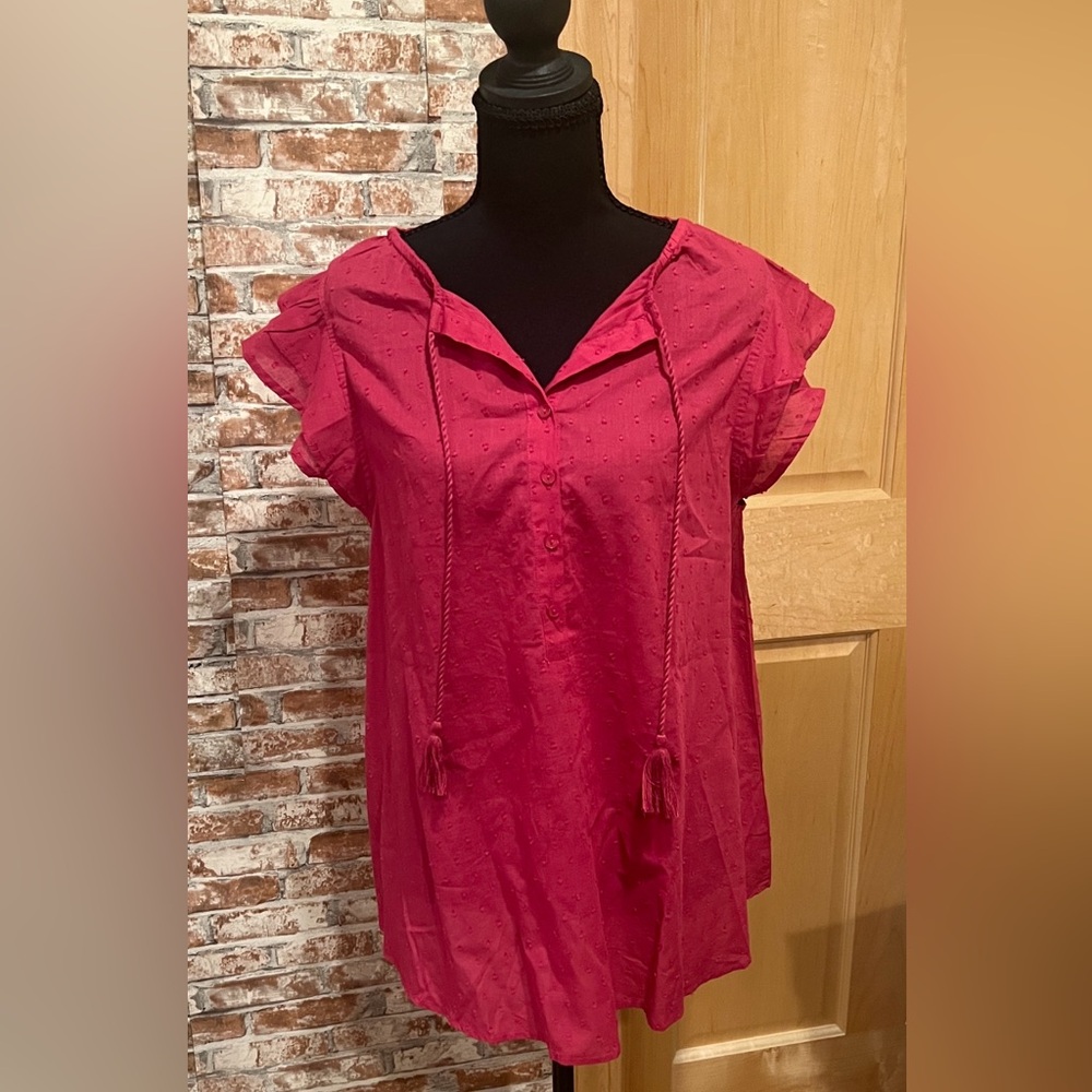 NWT Love Tomas Emerson Fry Pink Textured Dot Flutter Sleeve Tassel V Neck Top M